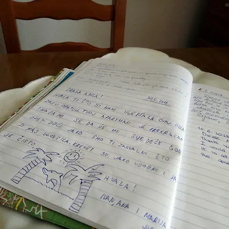 Charming Hill Appartement *