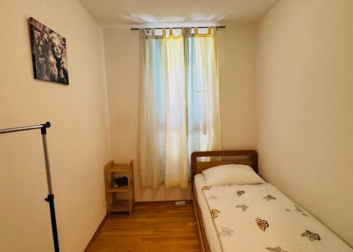 Charming Hill * أوباتيا